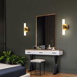 Fitting LED | Modern Brass Wall Sconce with Frosted Glass for Elegant Lighting