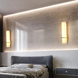 Fitting LED | Modern Vertical LED Wall Sconce with Brass Accent Lighting